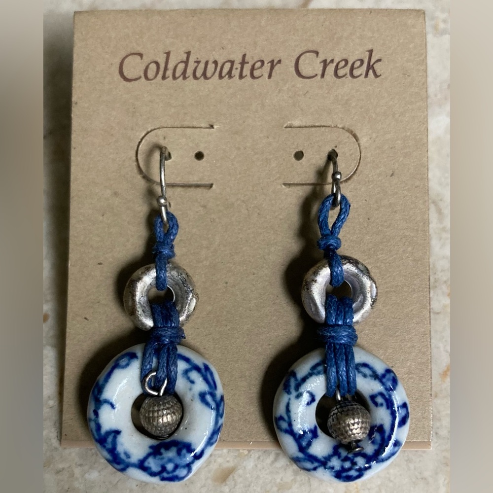 COLDWATER CREEK Dangling Indigo, Ceramic Double Donut Earrings NWT!